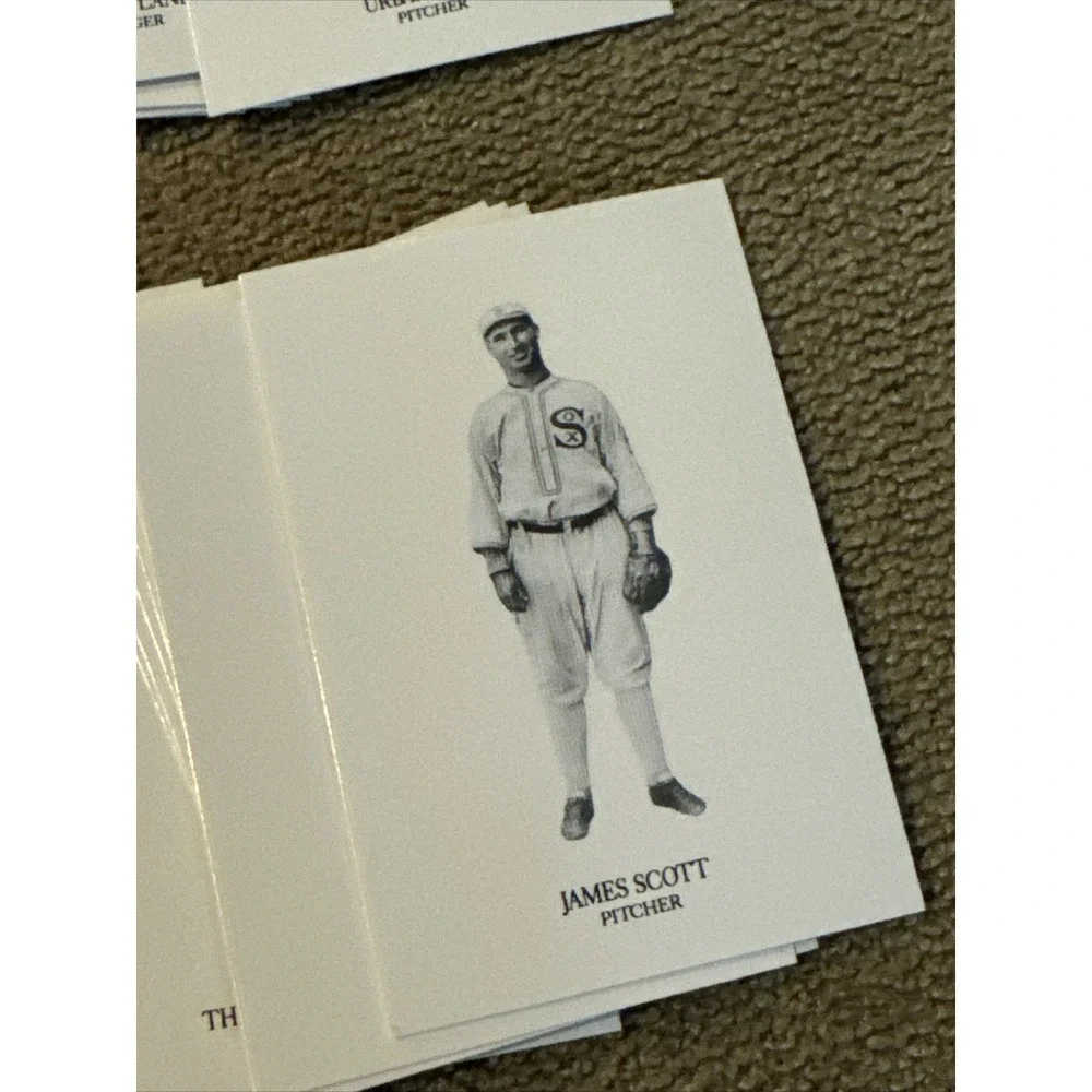 Lot Of 216 Chicago White Sox Small Trading Cards - Baseball Players (TD)